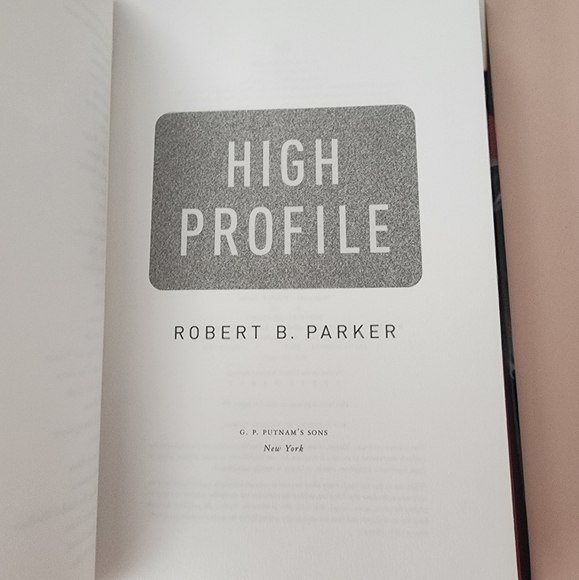 Robert B. Parker "High Profile" A Jesse Stone Novel-Hardback Book-Book #6 - Picture 6 of 8